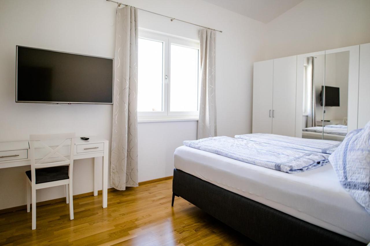 Ferienwohnung Modi กัมลิทซ์ ภายนอก รูปภาพ